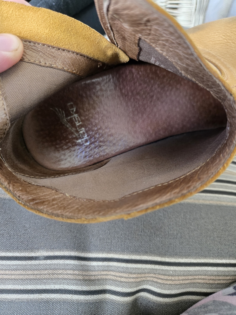 Dansko Veronica ankle booties, honey distressed leather Women’s Size 40 - Picture 10 of 11